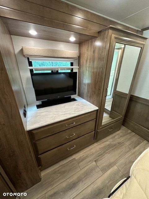Inny Entegra Reatta - 18