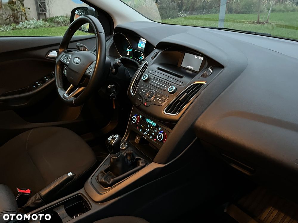 Ford Focus 1.0 EcoBoost Edition - 8