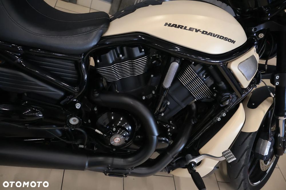 Harley-Davidson V-Rod Night Rod - 21