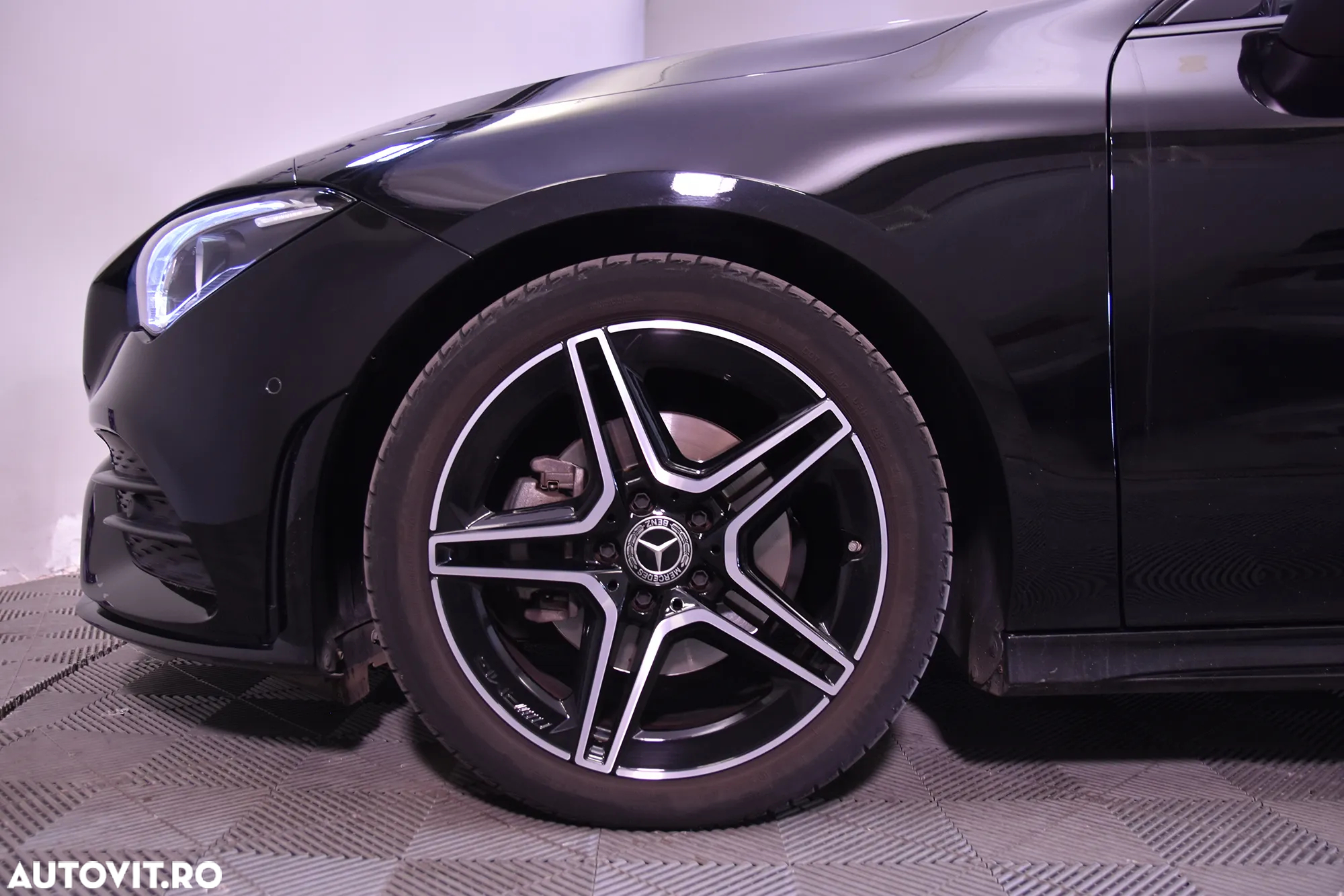 Mercedes-Benz CLA - 14