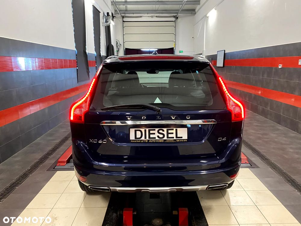 Volvo XC 60 D4 Drive-E Summum - 11