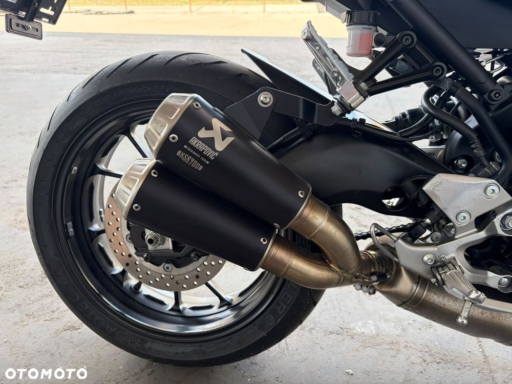 Yamaha XSR - 3