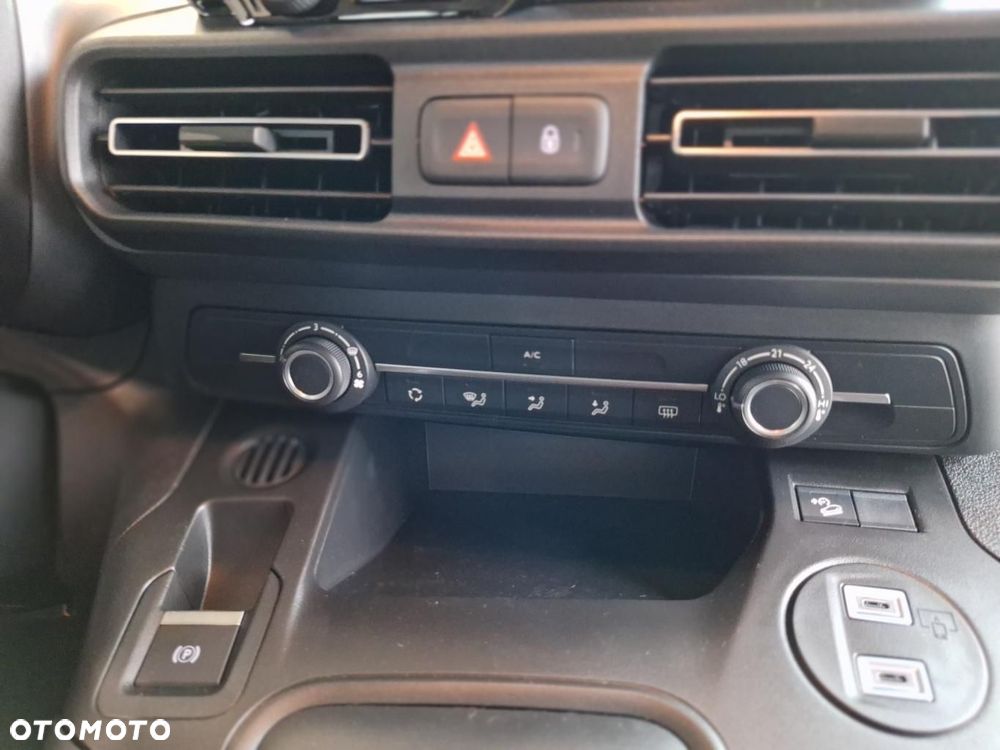 Fiat Qubo - 14