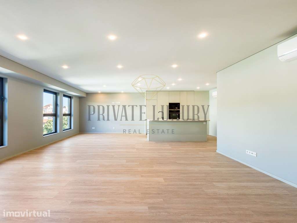 Luxo Duplex Penthouse com Jacuzzi Privado e Terraços perto da Aveni... - Grande imagem: 4/29