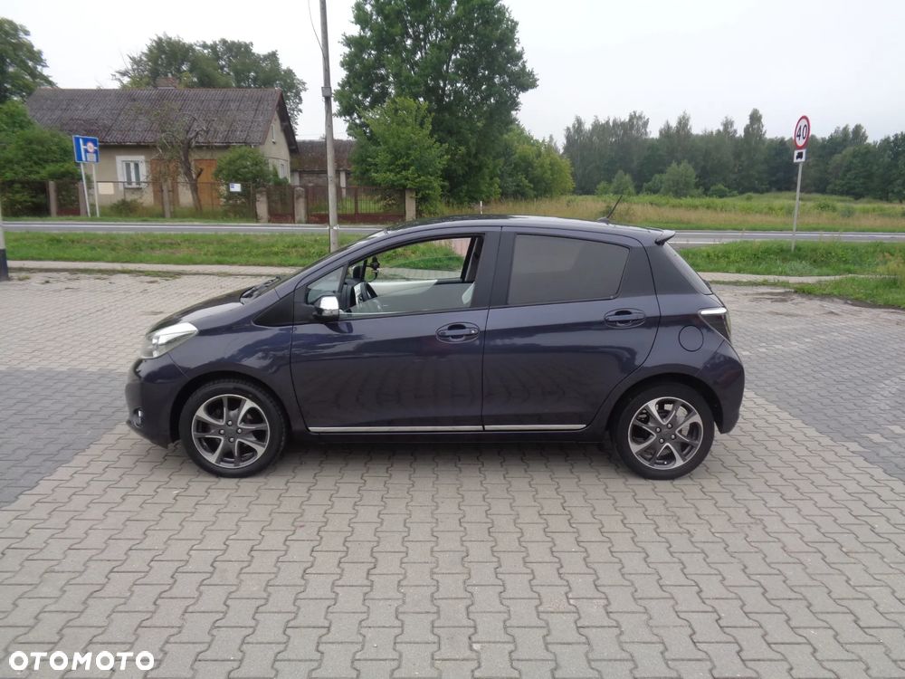 Toyota Yaris 1.0 Premium - 10