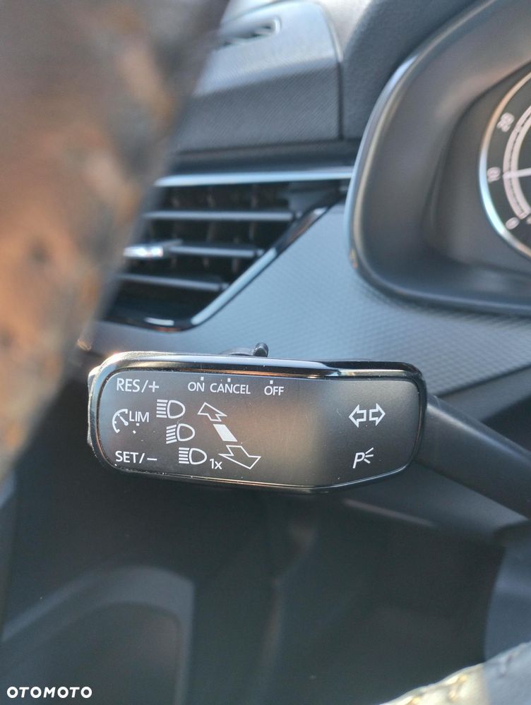 Skoda Scala 1.0 TSI Ambition DSG - 10