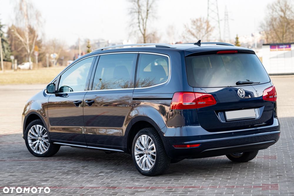 Volkswagen Sharan 2.0 TDI DSG Blue Motion Highline - 17