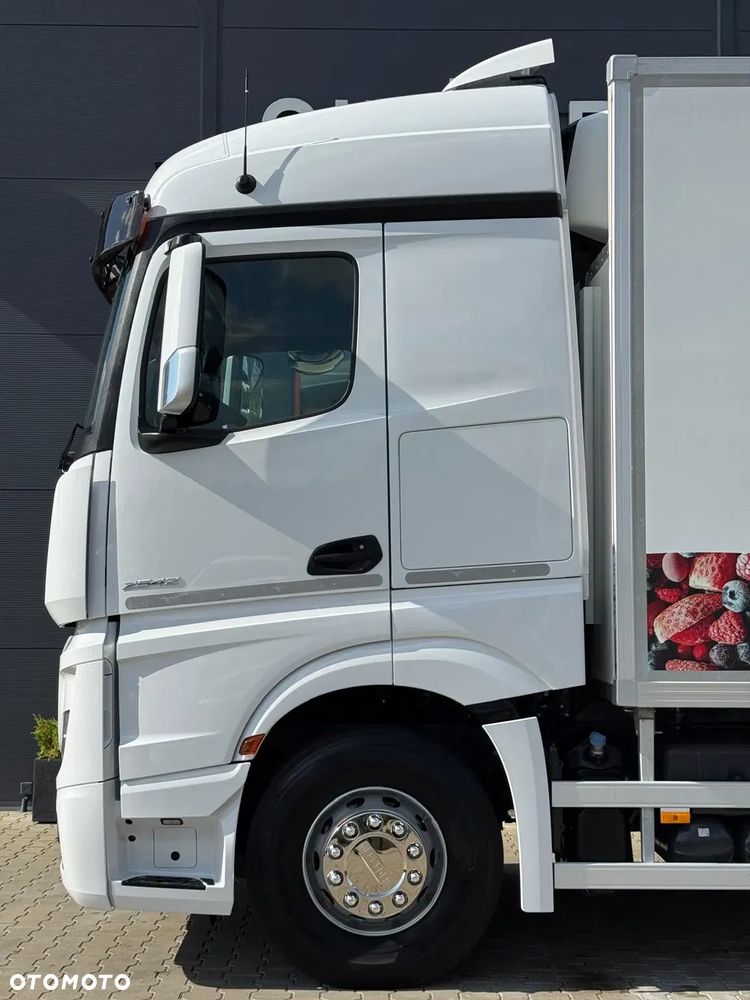Mercedes-Benz Actros 2542 // chłodnia z windą // 22 Epal // E6 // 6x2 // kühlkoffer, refrigerated box, fridge, рефрижераторный фургон - 21