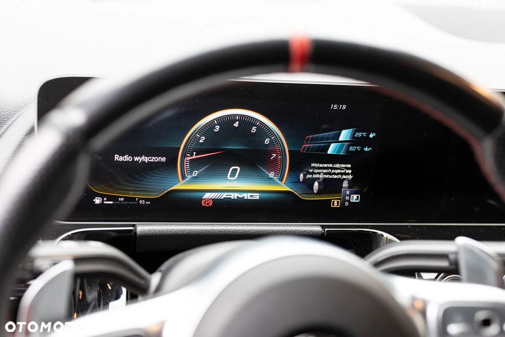 Mercedes-Benz GLA AMG 35 4-Matic - 11