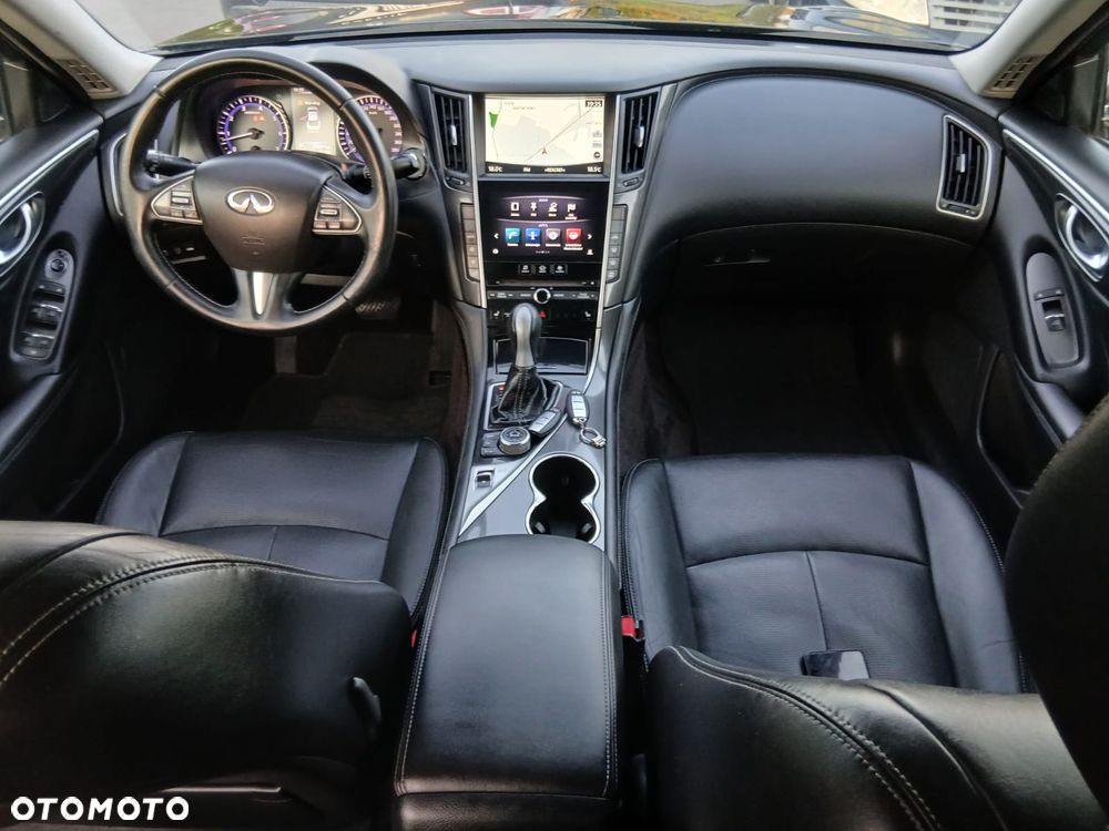 Infiniti Q50 - 30