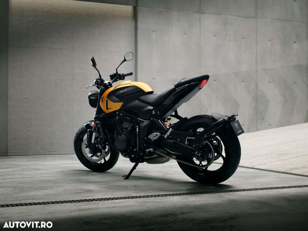 Triumph Trident 660 - 4