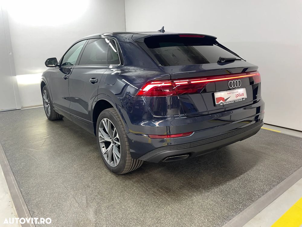 Audi Q8 SUV TFSI e quattro 290 kW tiptronic - 4