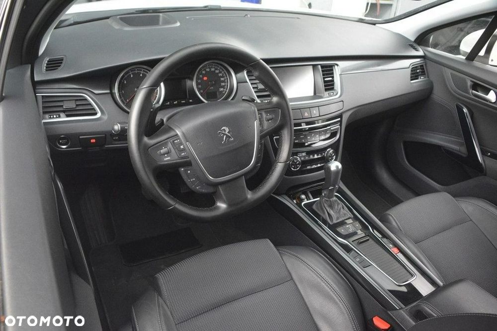 Peugeot 508 1.6 e-THP Allure S&S - 16