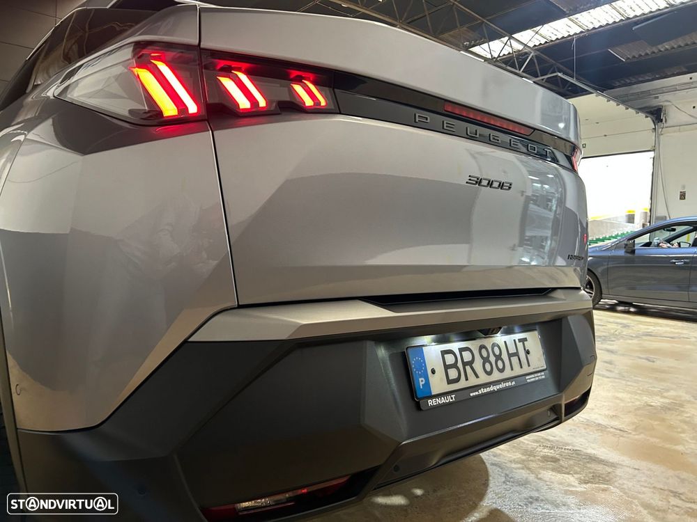Peugeot 3008 1.2 Hybrid Allure Pack e-DCS6 - 12