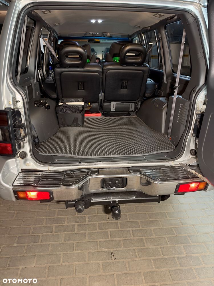 Mitsubishi Pajero 3.5 GLS - 9