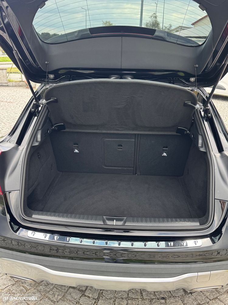 Mercedes-Benz GLA 180 (CDI) d Urban - 18