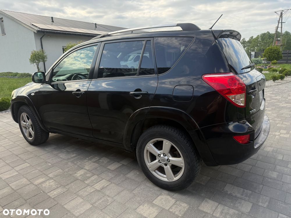 Toyota RAV4 2.2 D-4D X - 3