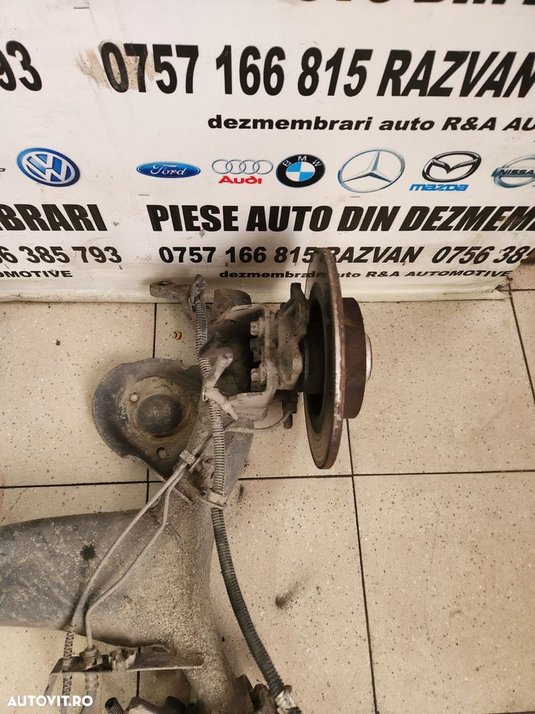 Punte Spate Fuzete Fuzeta Stanga Dreapta Spate Renault Grand Scenic 3 An 2009-2010-2011-2012-2013-2014-2015 Dezmembrez Renault Grand Scenic 1.5 Dci An 2009-2010-2011-2012 Manual 6+1 Trepte 2x4 - 6