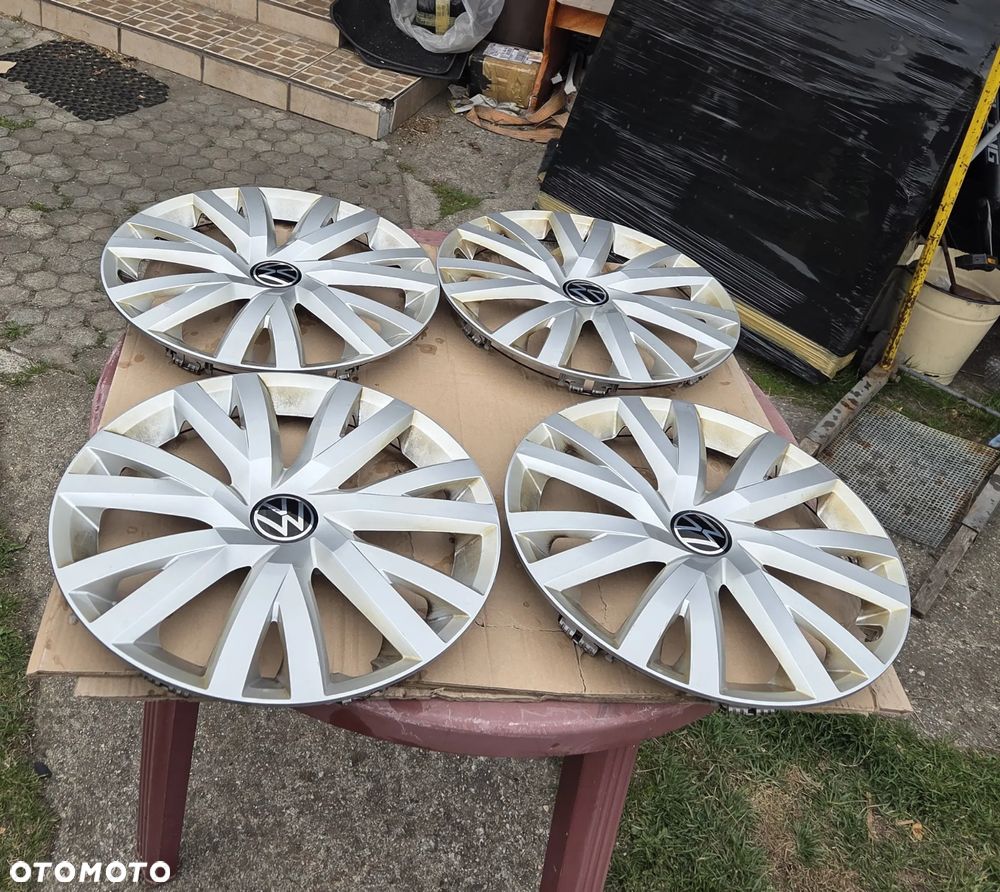 Kołpaki VW Golf VII 7 16 Cali 5G0601147B - 2