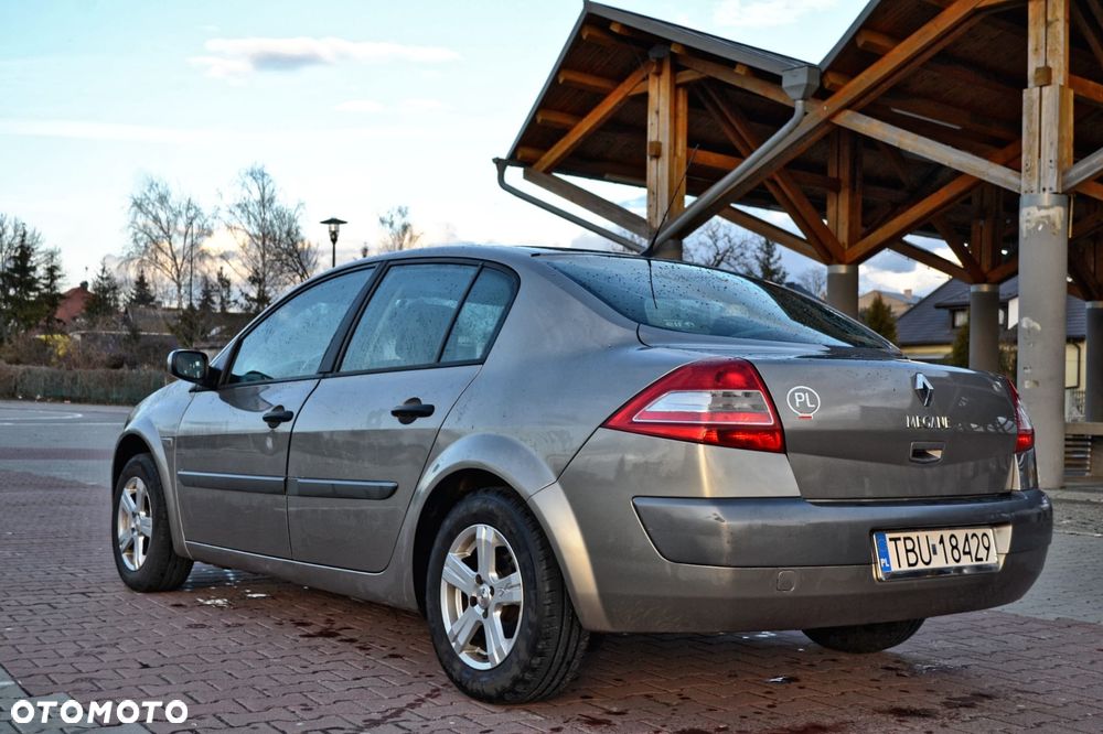 Renault Megane - 8