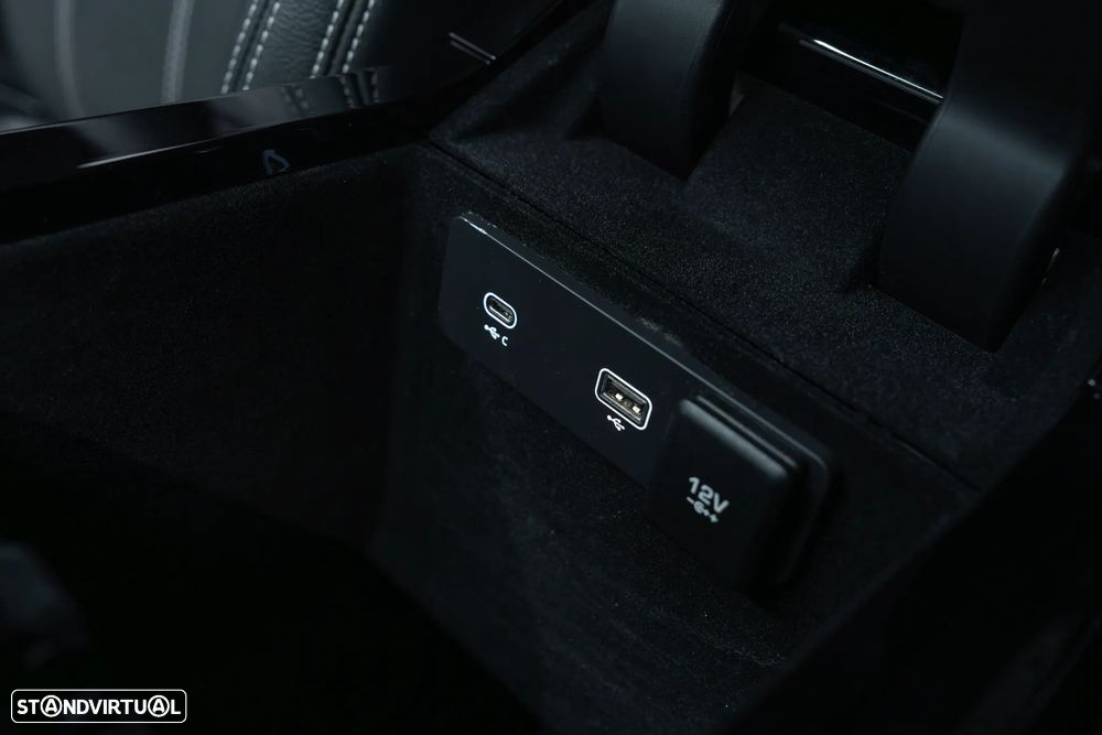 Land Rover Range Rover Velar P400e R-Dynamic SE - 56