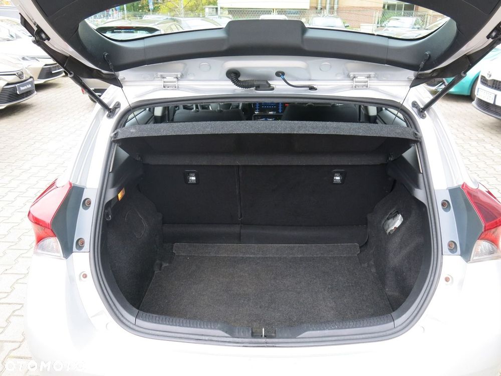 Toyota Auris 1.33 VVT-i Active - 11
