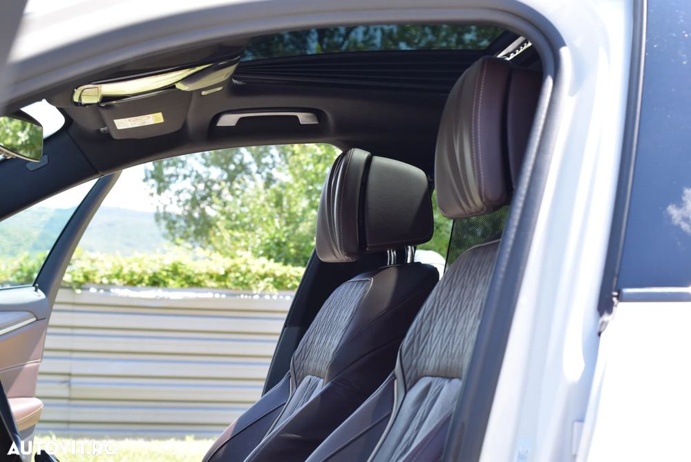 BMW Seria 5 530e Aut. - 12