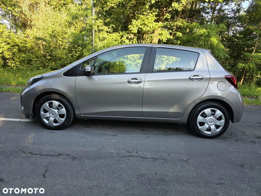 Toyota Yaris 1.33 Premium MS - 3