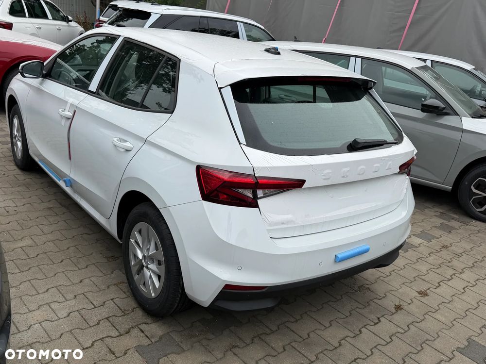 Skoda Fabia - 4