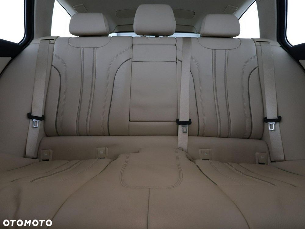 BMW Seria 5 520d Luxury Line - 19