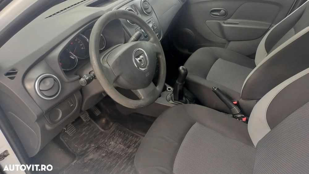 Dacia Logan 1.5 75CP Laureate - 9