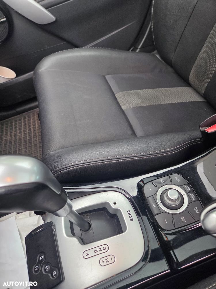 Renault Megane dCi 110 FAP EDC Bose Edition - 20