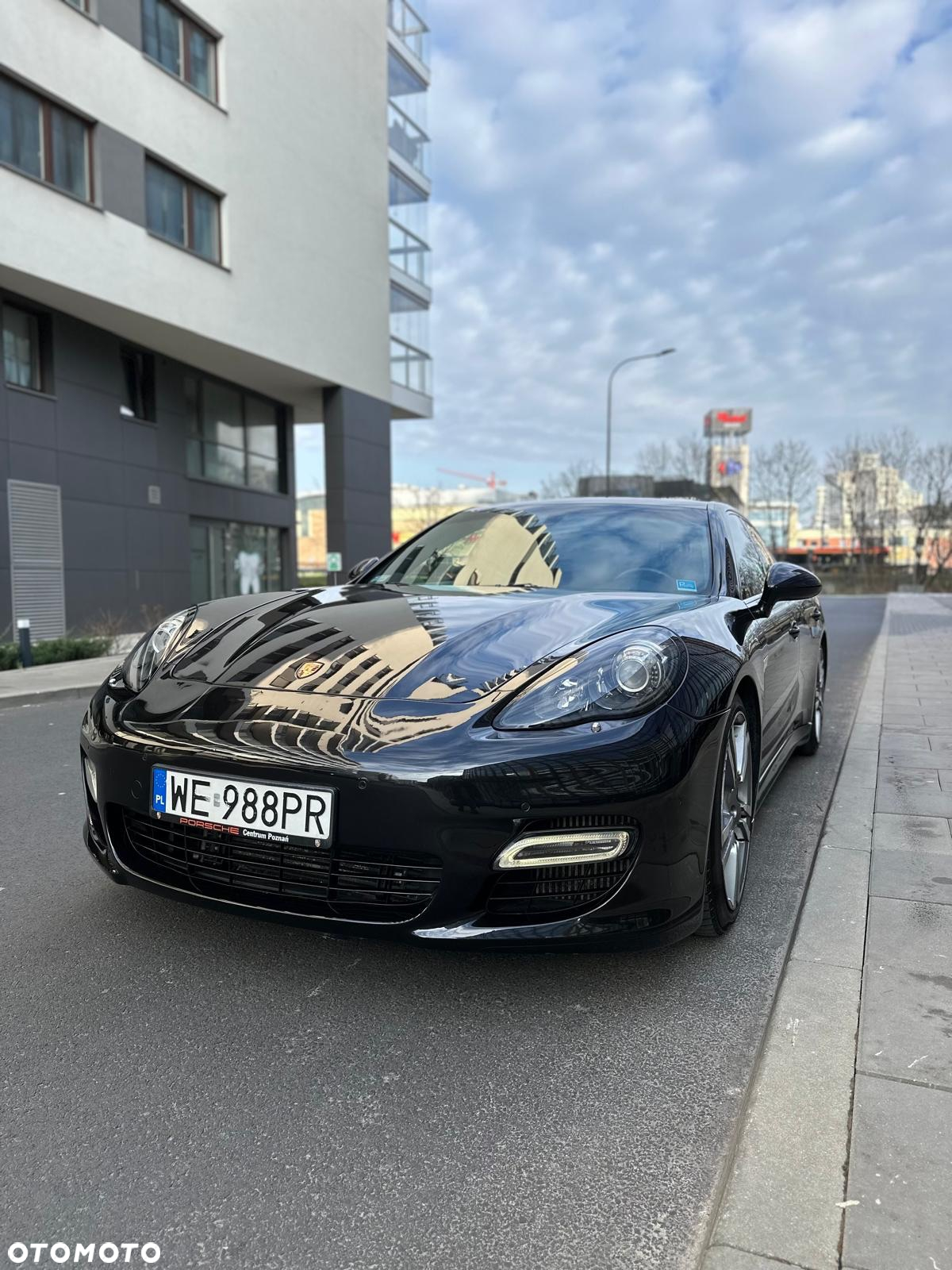 Porsche Panamera Turbo - 11