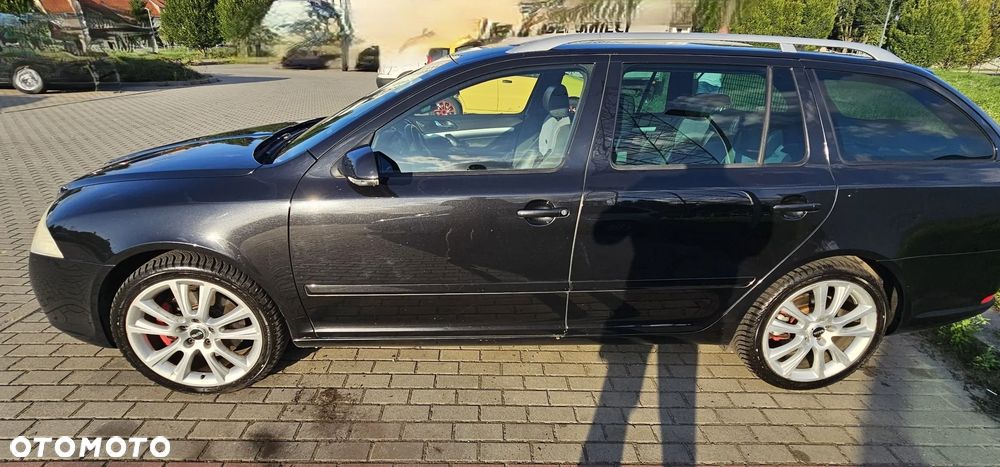 Skoda Octavia 2.0 TFSI RS - 23