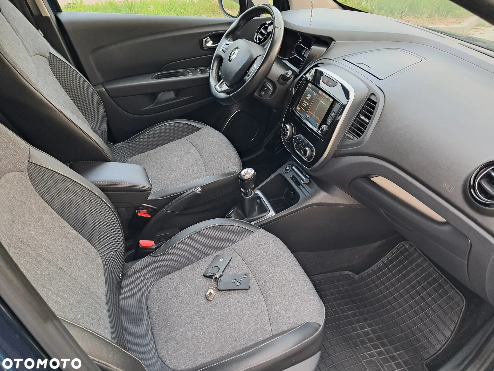 Renault Captur 1.3 TCe Intens - 29