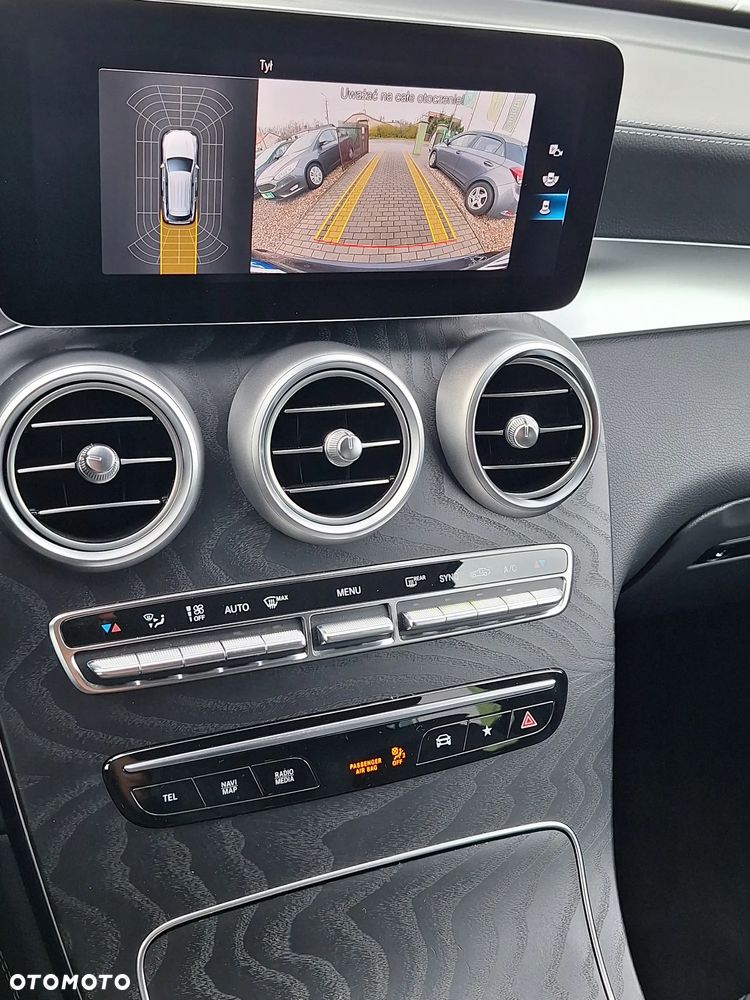 Mercedes-Benz GLC 200 - 22