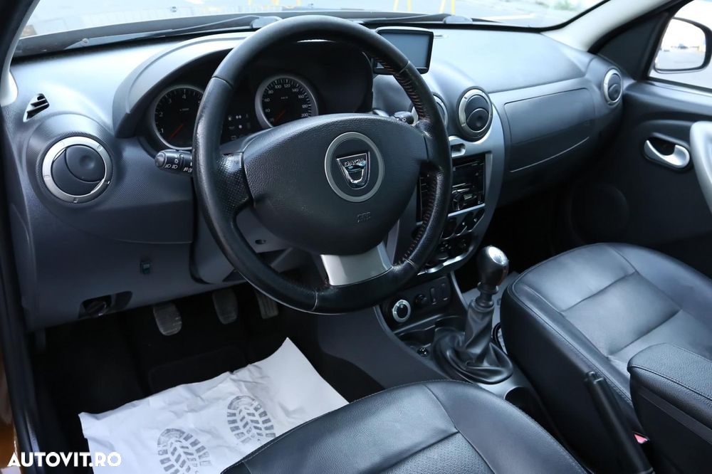 Dacia Duster 1.5 dCi 4x4 Prestige - 28