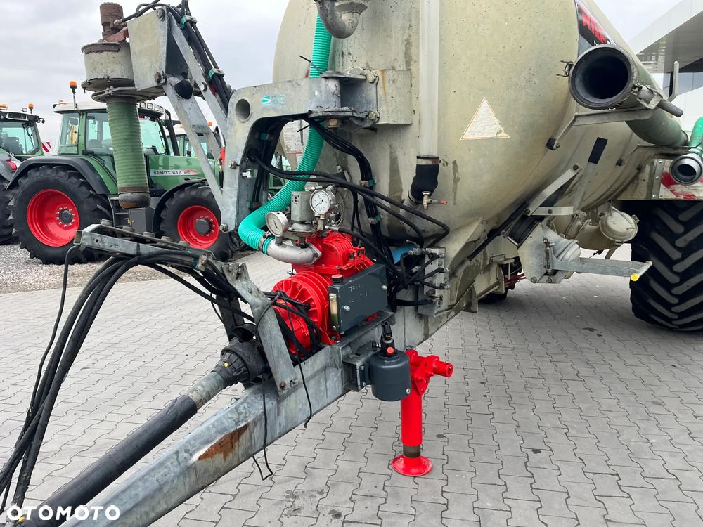 Pichon Beczka 11000 lirtów - 8