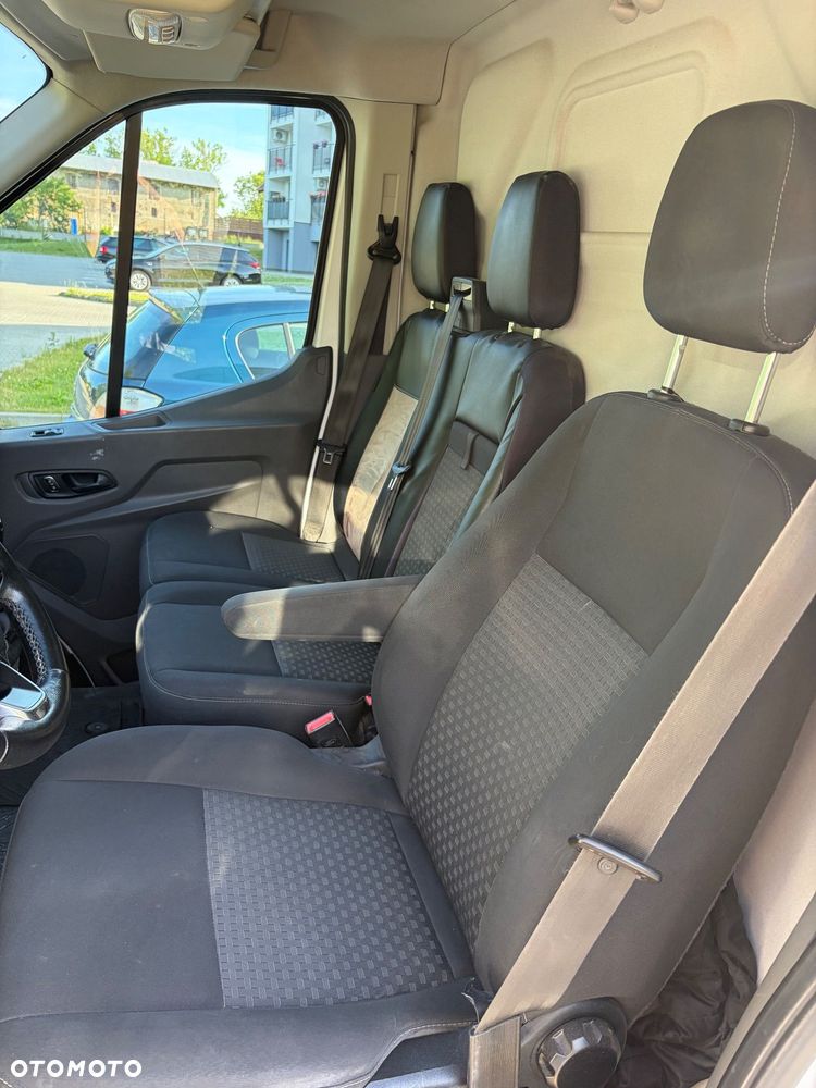 Ford Transit - 9