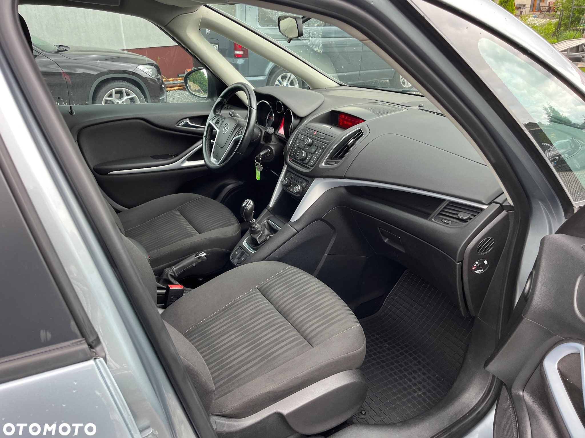Opel Zafira 2.0 CDTI Enjoy - 24