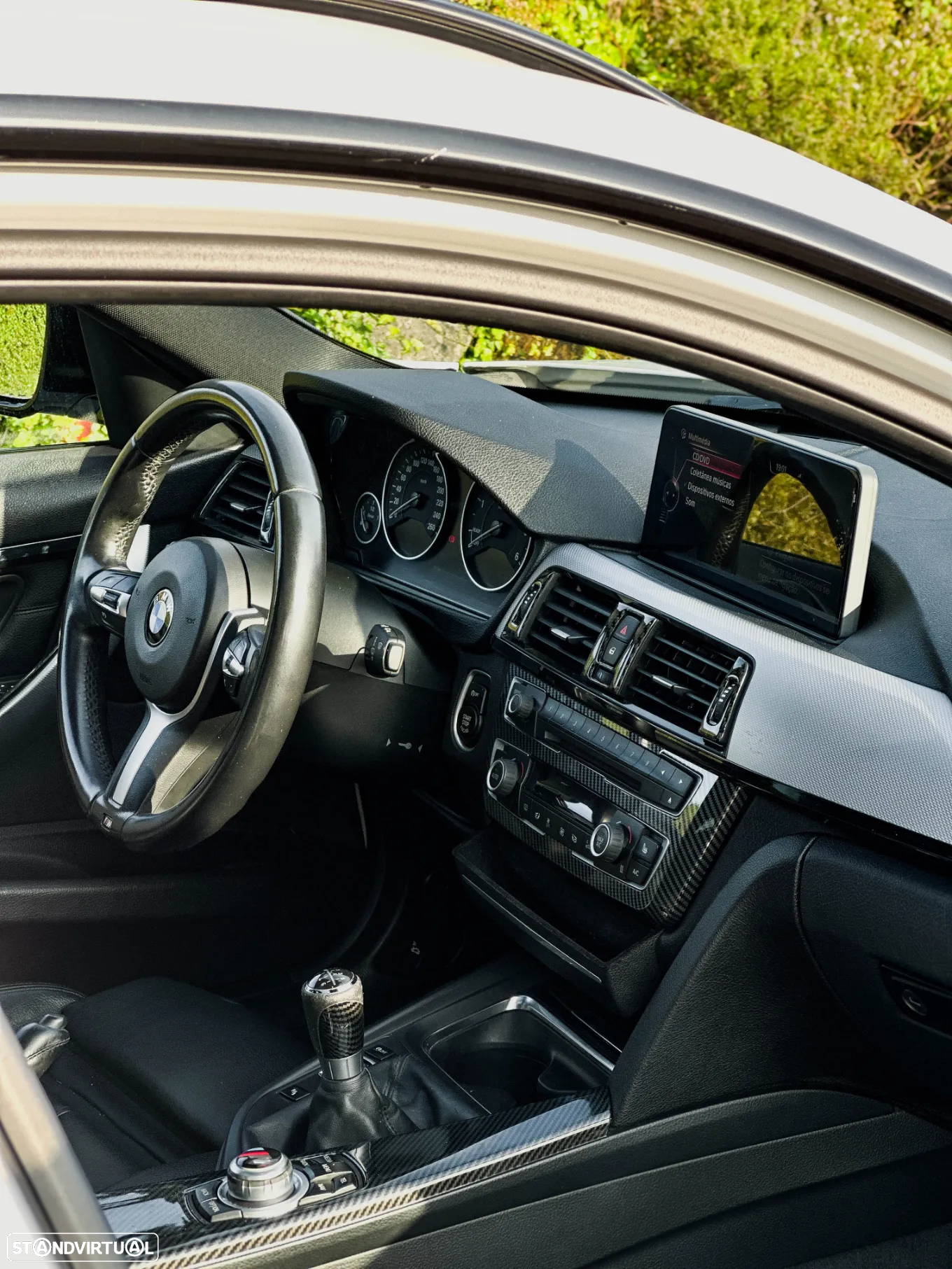 BMW 320 d Touring Pack M - 29