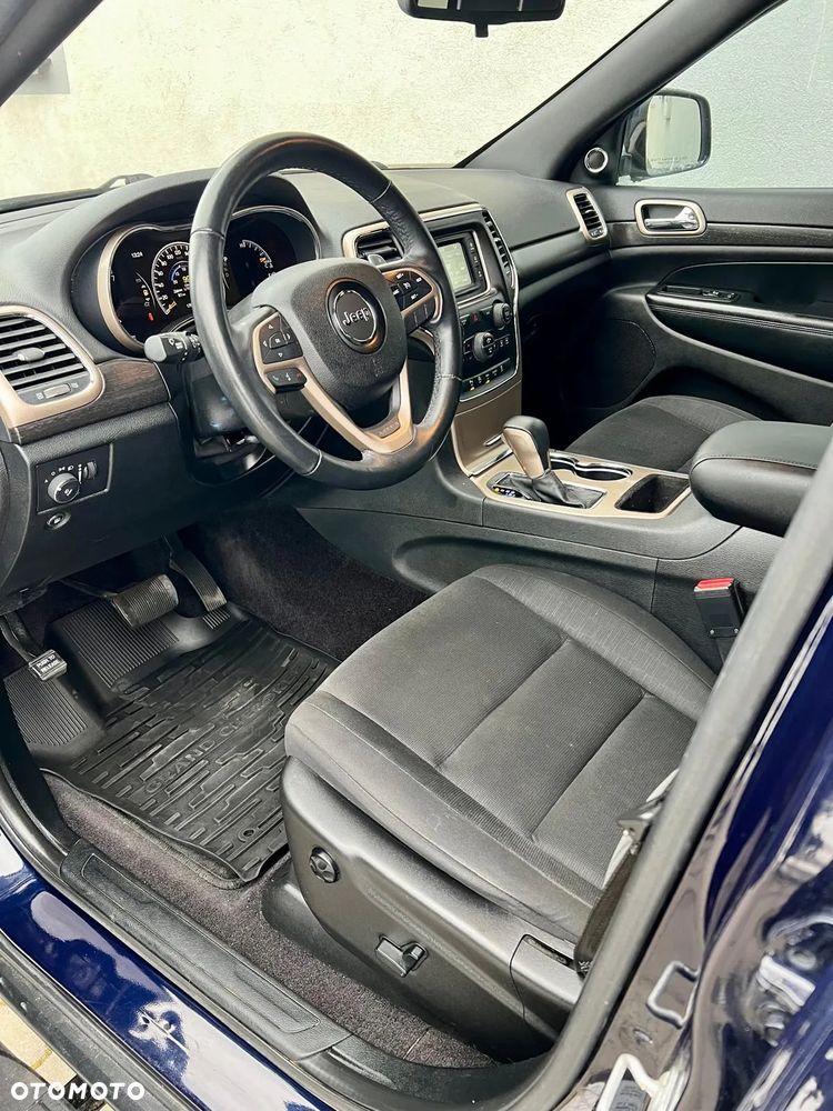 Jeep Grand Cherokee - 15
