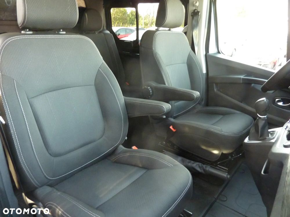 Renault TRAFIC - 12