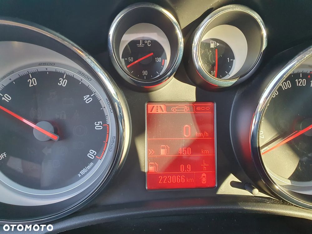 Opel Astra 1.6 CDTI Cosmo - 18