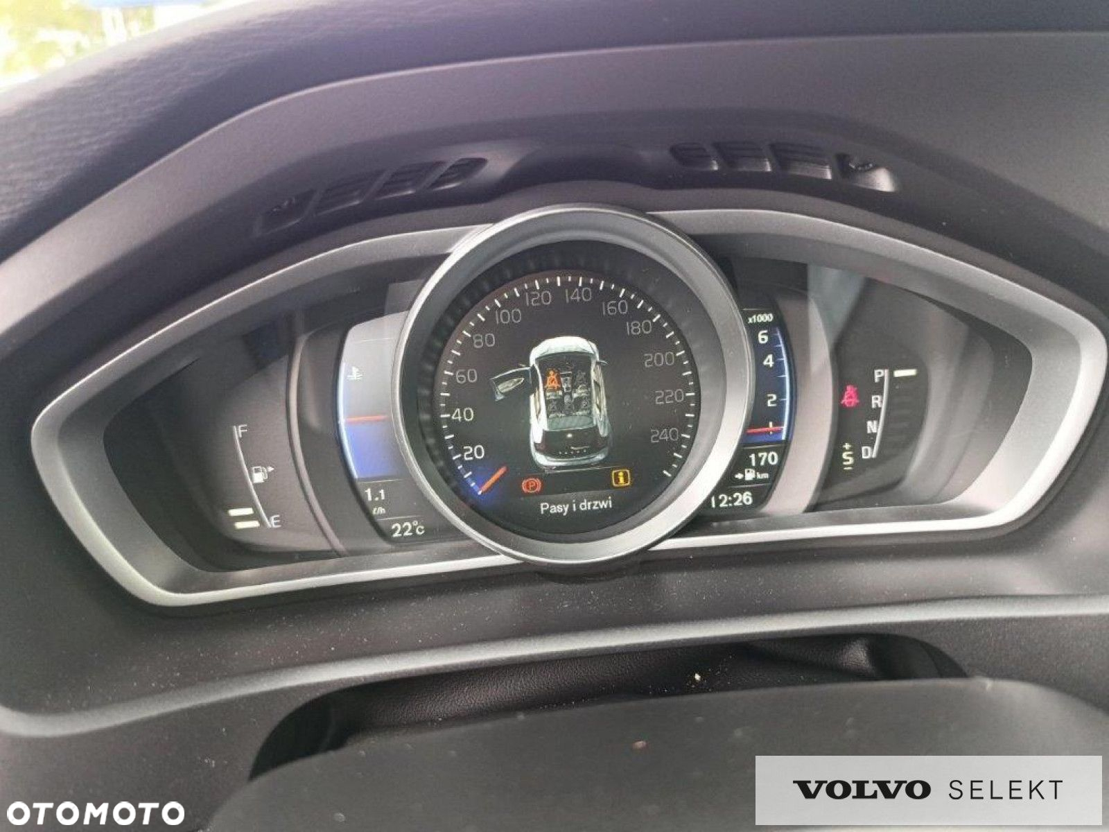 Volvo V40 - 17