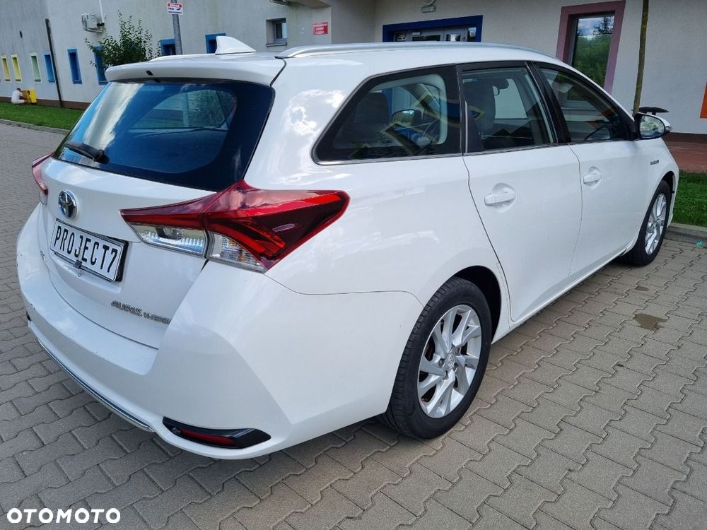 Toyota Auris 1.8 HSD Prestige NAVI - 10