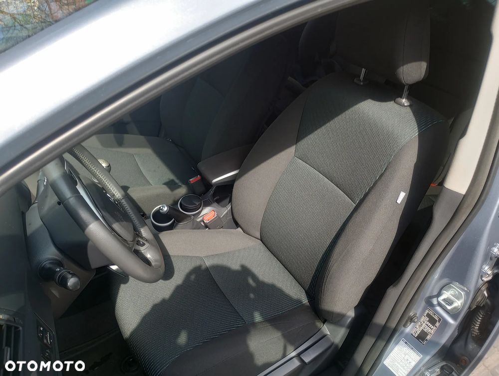 Toyota Verso 1.8 Travel - 19