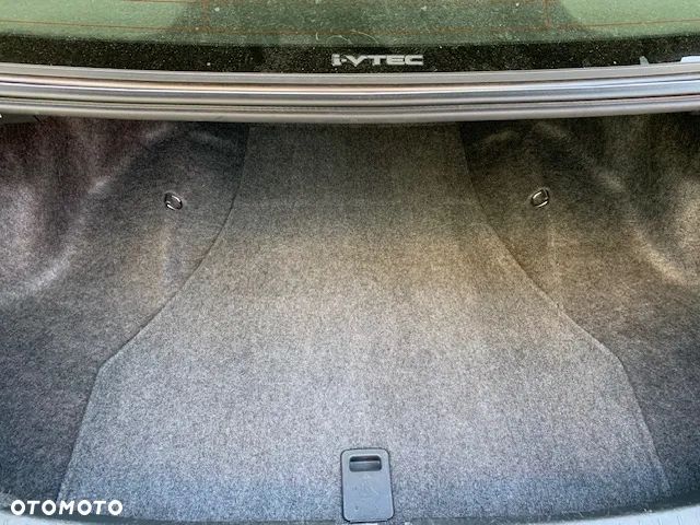 Honda Accord 2.0 Lifestyle - 13