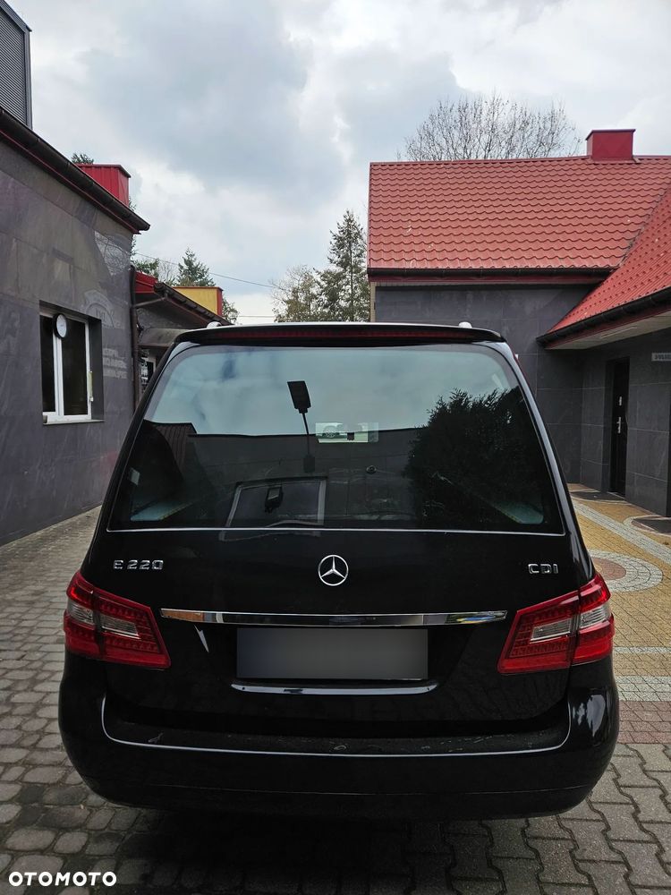 Mercedes-Benz Klasa E 220 CDI BlueEff - 5
