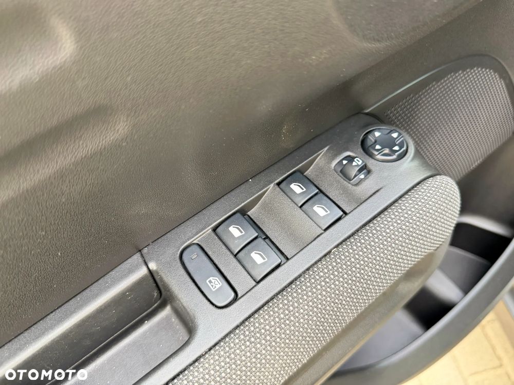 Citroën C3 Aircross 1.2 PureTech GPF Shine - 8